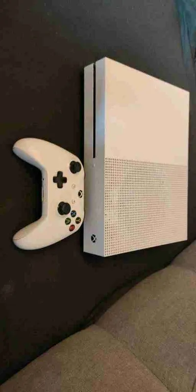 Xbox One S 512GB