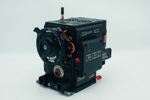 red-dsmc2-monstro-8k-vv-set-pl-ef-mount preview image