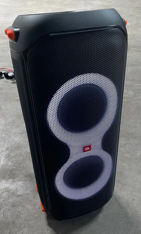 JBL Partybox 710