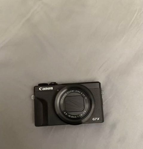 Canon G7X Mark III