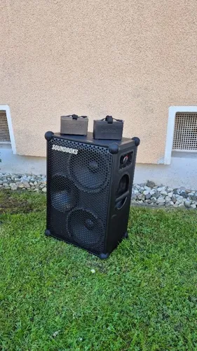 „SOUNDBOKS 3 + Rucksack + 2 Akkus – bis 80h Akkulaufzeit"