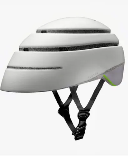e-scooter and bike helmet by CLOSCA - foldable and super light (70 EUR)