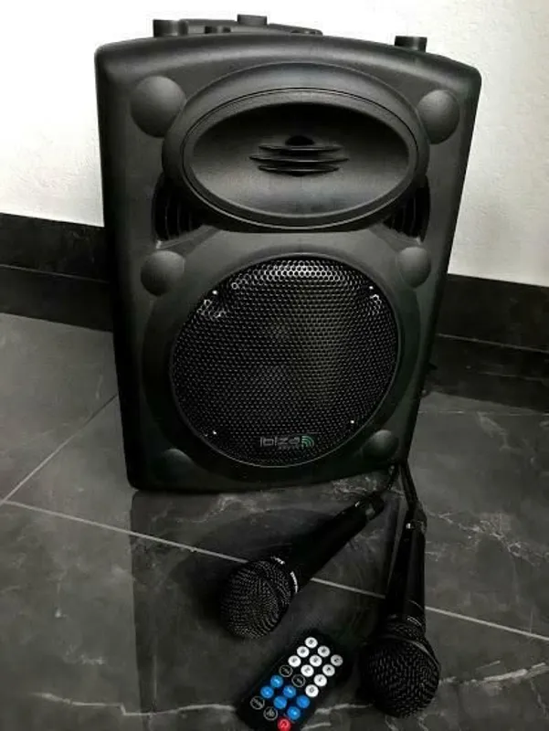 Musikanlage Lautsprecher