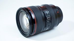 canon-24-105-4-l-is-usm preview image