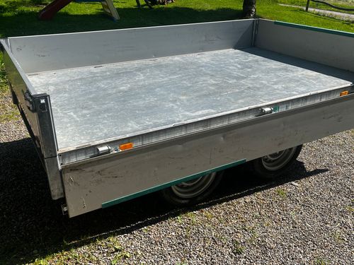 Eduard Kippanhänger 2,56m x 1,50m - 2.500 KG