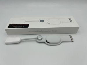 apple-vision-pro-developer-strap preview image