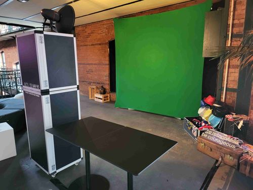 X-Frame Greenscreen für Foto oder Video Aufnahmen 2,45x2,45m