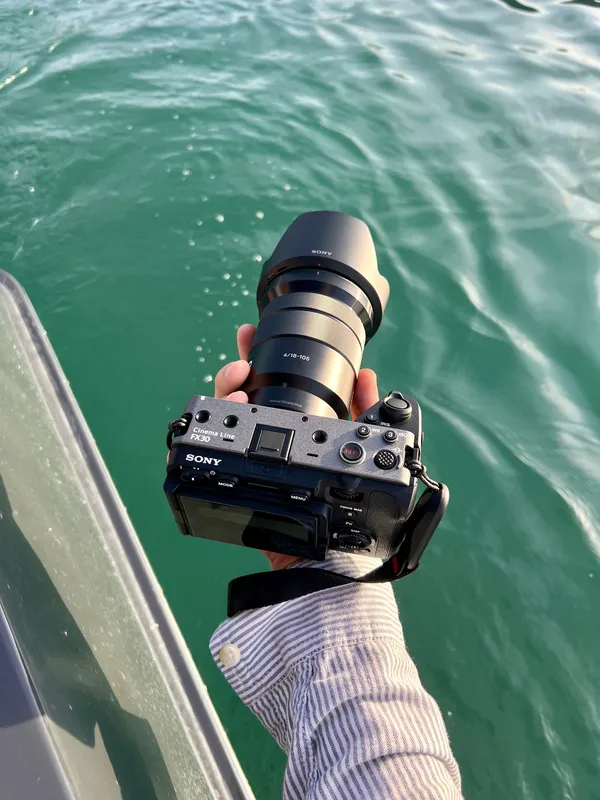 Sony FX30 + Sony 18-105mm f4 G