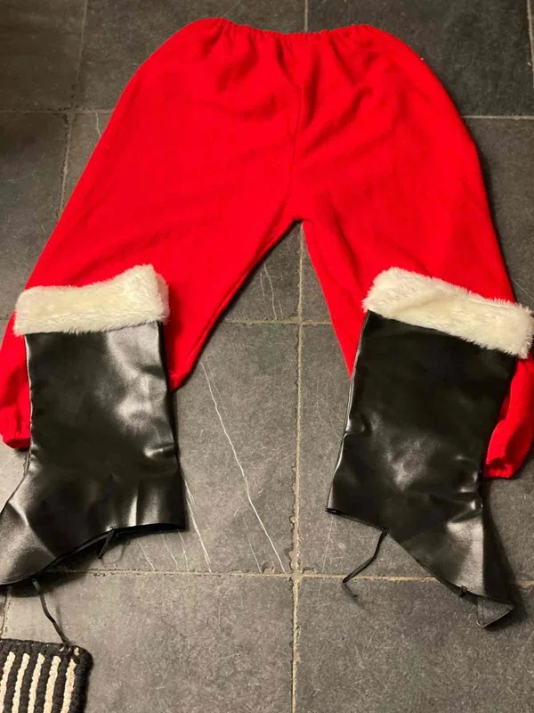 Nikolaus Kostüm zu verleihen - perfekt für Fastnacht / Nikolaustag / Weihnachten / Fasching / 