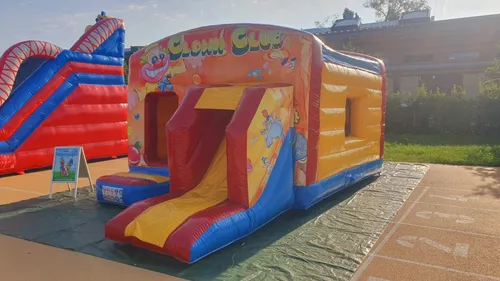 Keine Feier ohne Hüpfburg