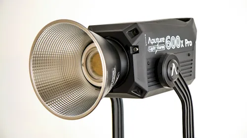 Aputure LS 600X Pro inkl. Light Dome II und 150