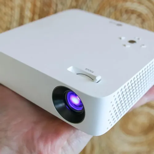 LG PH30N CineBeam Mini-Beamer 