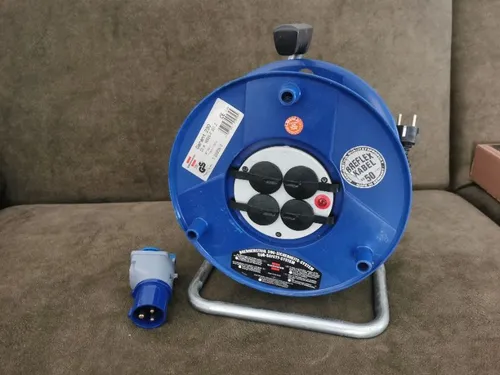 50m Brennenstuhl Duo Save Kabeltrommel mit 2P+E Aschluss Stecker für Anschlusskästen auf Campingplätzen