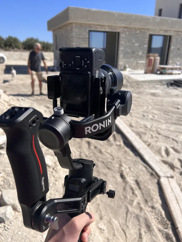 Sony FX30 + Sony 18-105mm f4 G