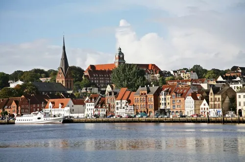Preview image for the DJ Equipment Flensburg campaign