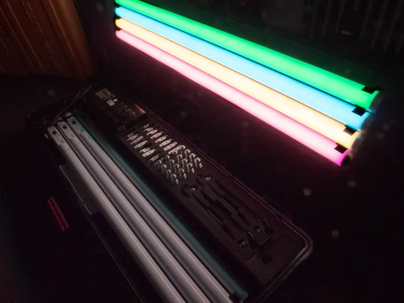 8x Astera Titan Tube Koffer