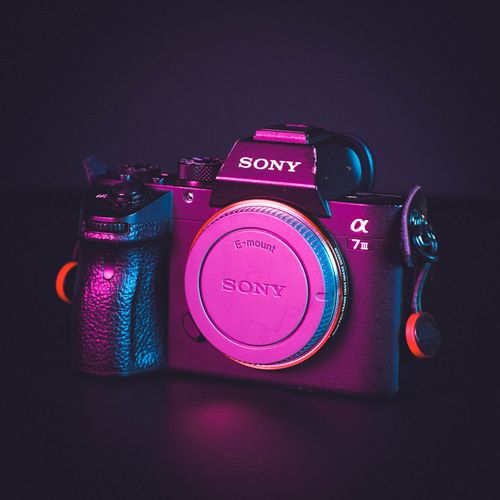 Sony A7 III inkl. Zubehör und Tamron 28-70mm F2.8