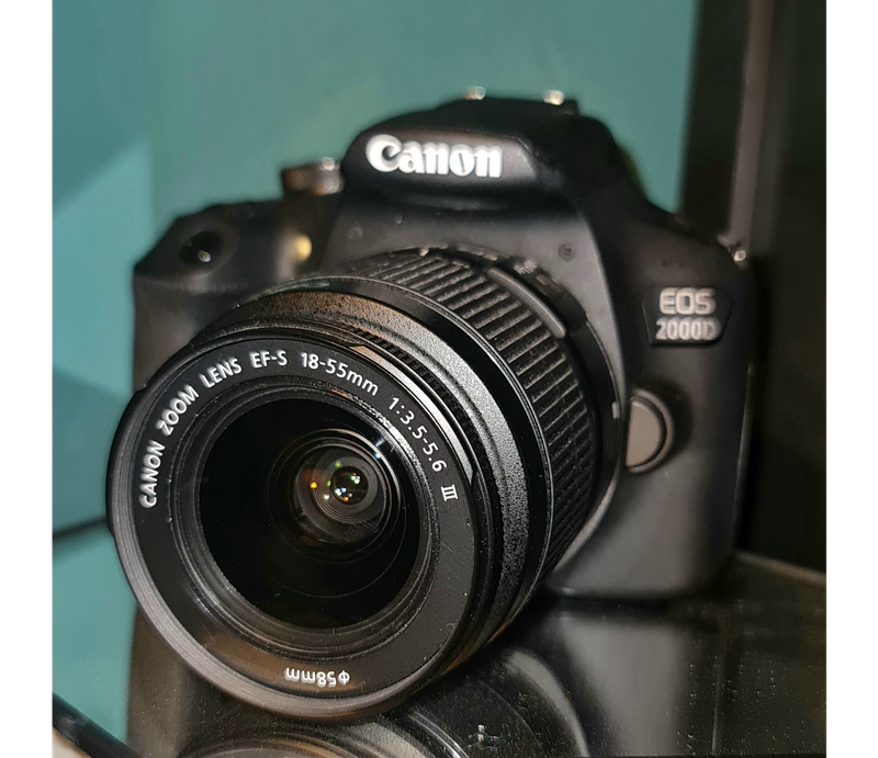 Canon EOS2000D Kamera