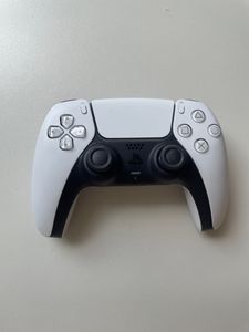 playstation-5-controller-1 preview image