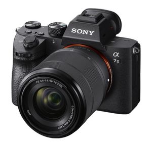 sony-alpha-iii-28-70-4k preview image