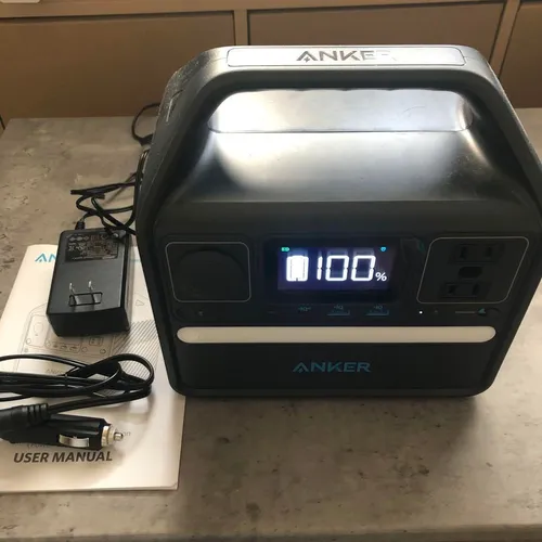 Anker 521