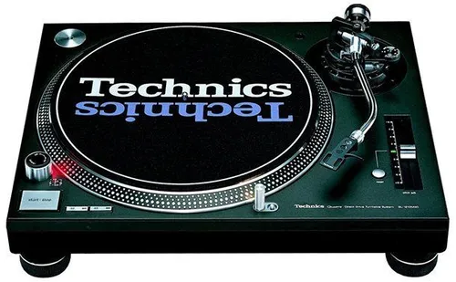 Technics 1210 MK2 Plattenspieler