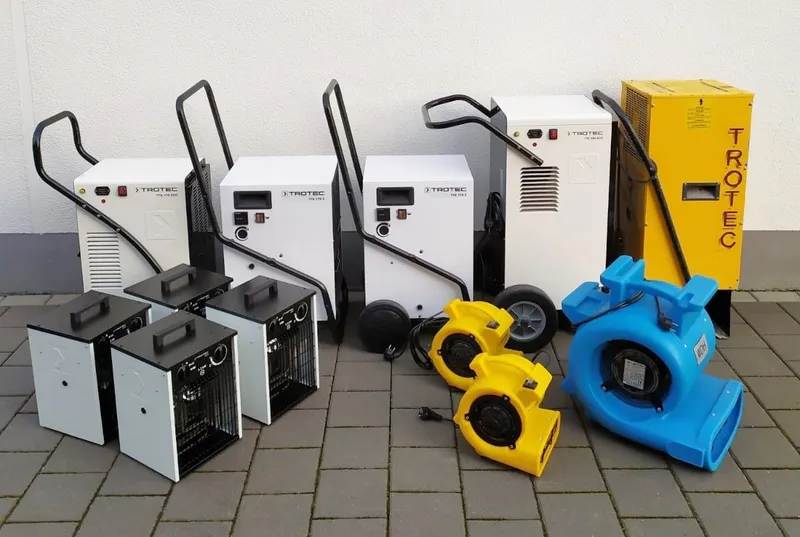 Bautrockner mieten Dämmschichttrockner Trocknungsgeräte Luftentfeuchter Wasserschaden Wasserrohrbruch Neubau Sanierung