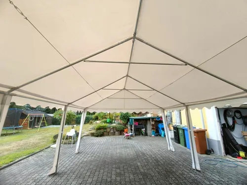 Professionelles Partyzelt 4 x 6 Meter  mit massiven Rahmen und Bodenrahmen