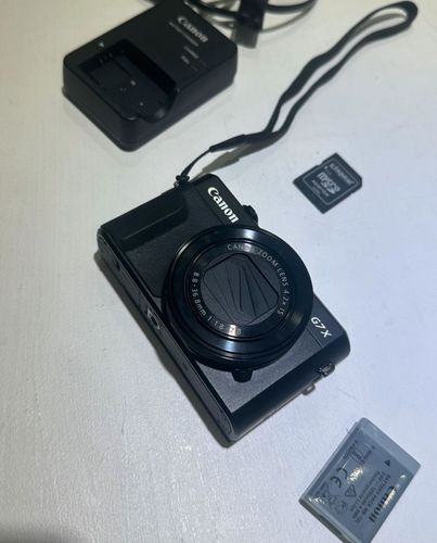Canon G7 X Mark II
