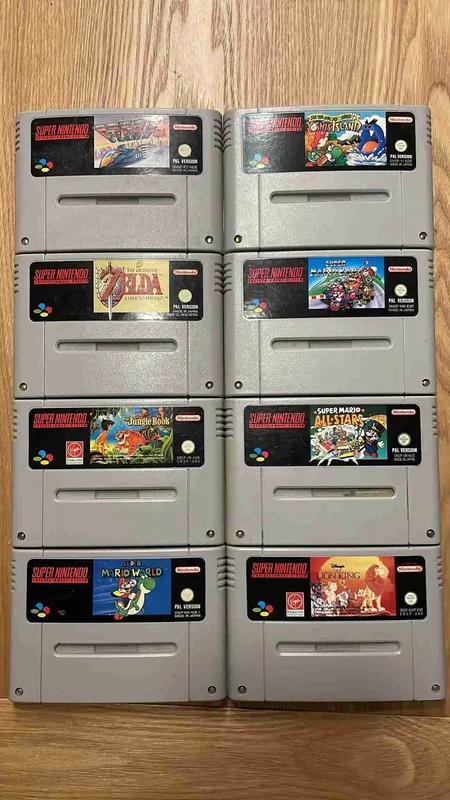 Super Nintendo mit Spielen 