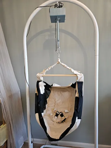 Swing2Sleep Federwiege mit zwei Hängematten 