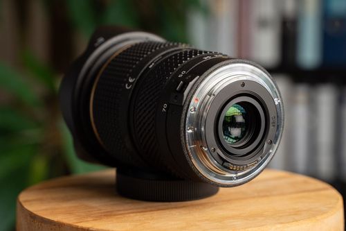 Tokina 28-70mm f/2.8 AT-X Pro Zoom-Objektiv — Canon EF Mount (Angenieux Design)