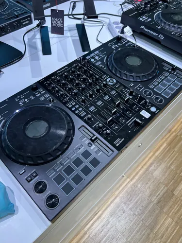 Pioneer DDJ FLX 10 DJ Controller