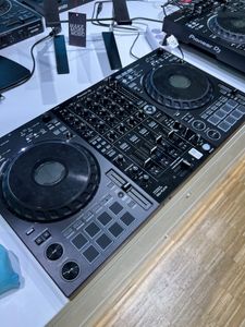 pioneer-ddj-flx-10-dj-controller preview image