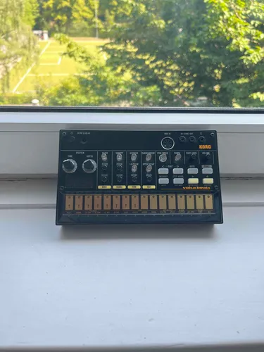 Korg Volca Beats - Beat Machine inkl. Netzteil