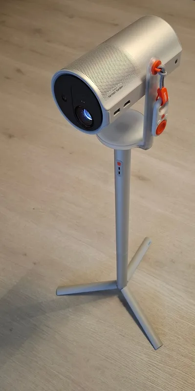 Xgimi MoGo 4 mobiler und kompakter Beamer