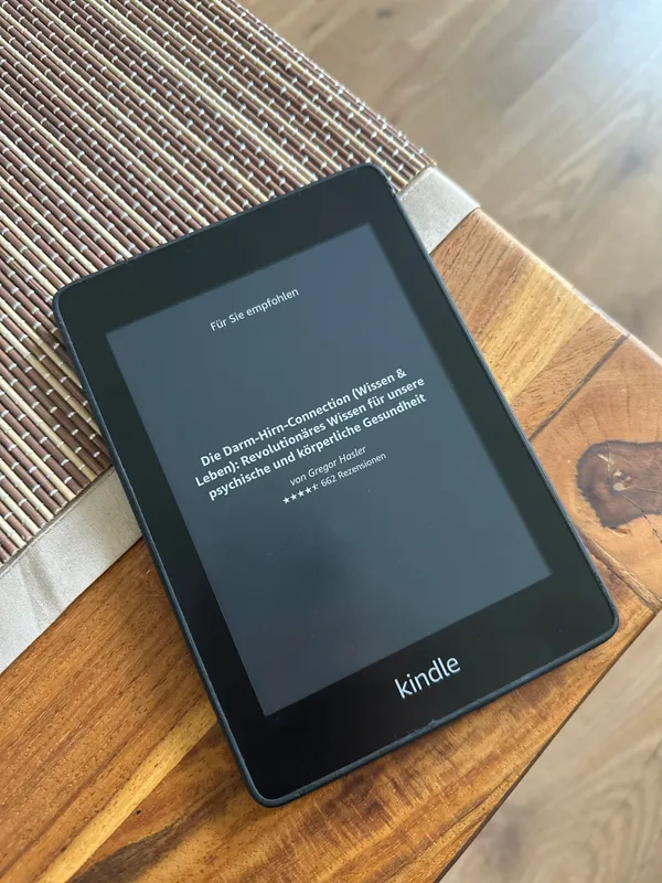 Amazon kindl paperwhite ebook reader