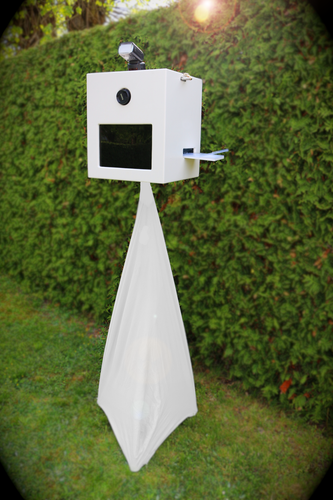 Extra Premium Fotobox / Photobooth / Fotoautomat in Berlin Brandenburg MOL mit digitaler Flatrate