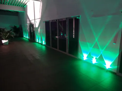 Akku LED Floorspot (Vivid Can / Ape Labs)