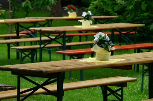 Bierzeltgarnituren Set für deine Party