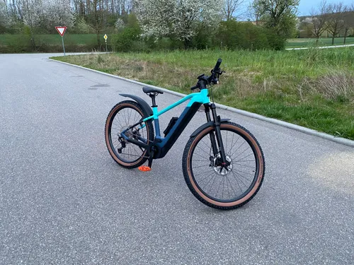 Cube Reaction Hybrid SLT 750 (L/Denim/2022)