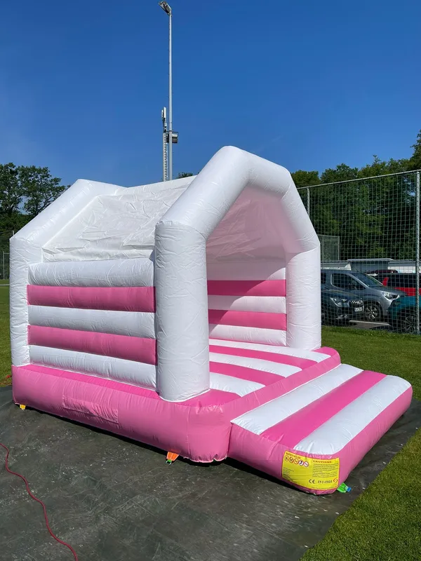 Hüpfburg 4x3M Weiß/Rosa