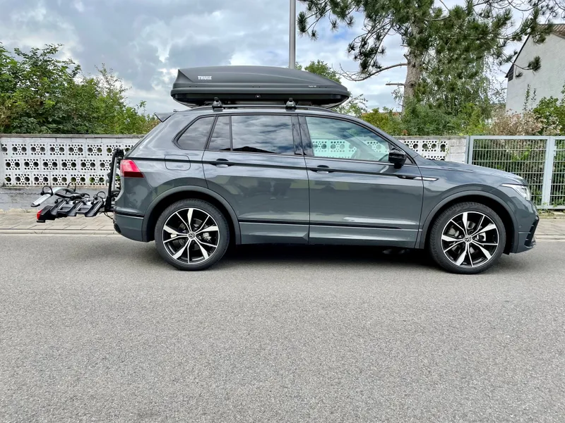 Thule Dachbox L - 420 Liter Volumen inkl. Dachträger Pacific Tourign Motion XT 3